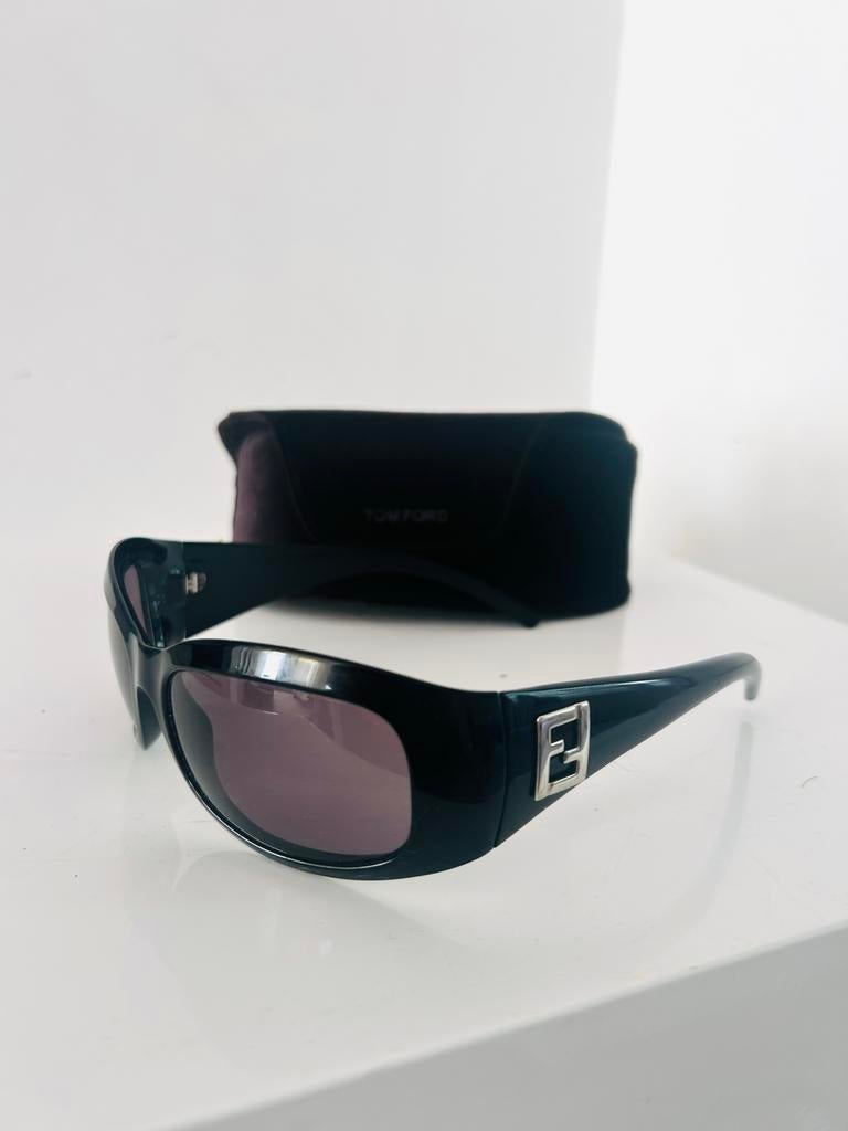 Vintage Fendi Zonnebril - Stijlvol en Tijdloos, Overige merken, Zonnebril, Zwart, Ophalen of Verzenden