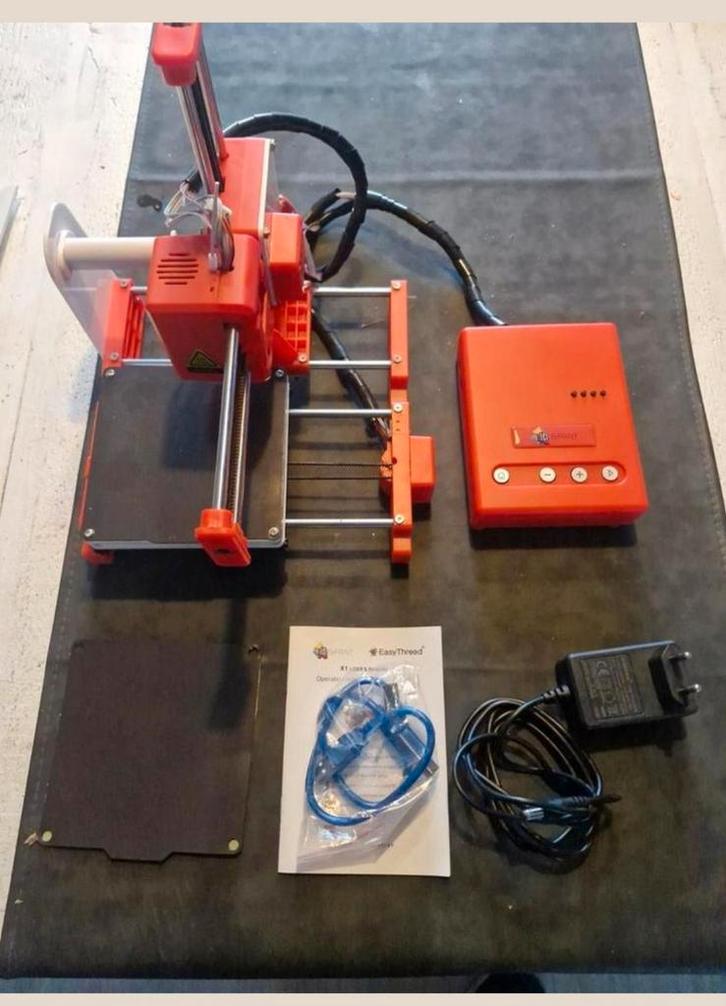 Compacte mini 3D-printer.
easythreed x1, Computers en Software, 3D Printers, Ophalen of Verzenden