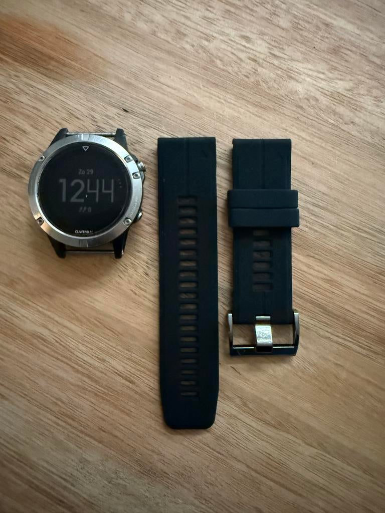 Garmin Fenix 5, Gebruikt, Zwart, Ophalen of Verzenden, GPS
