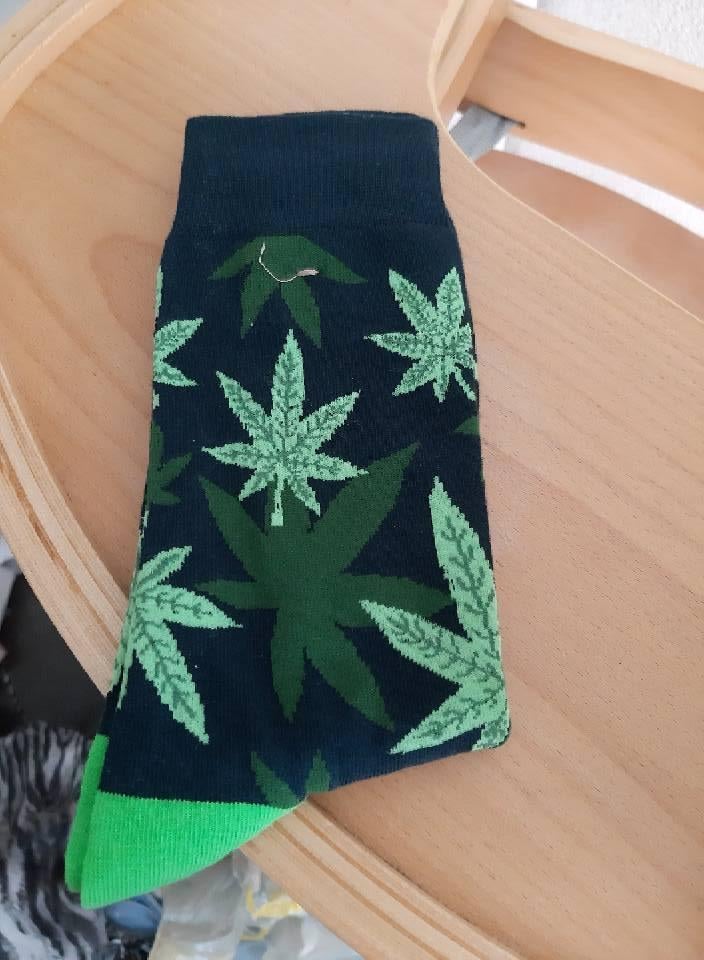 Gloednieuwe wiet sokken Mt 40-42, Kleding | Heren, Sokken en Kousen, Ophalen of Verzenden, Nieuw, Overige maten, Overige kleuren