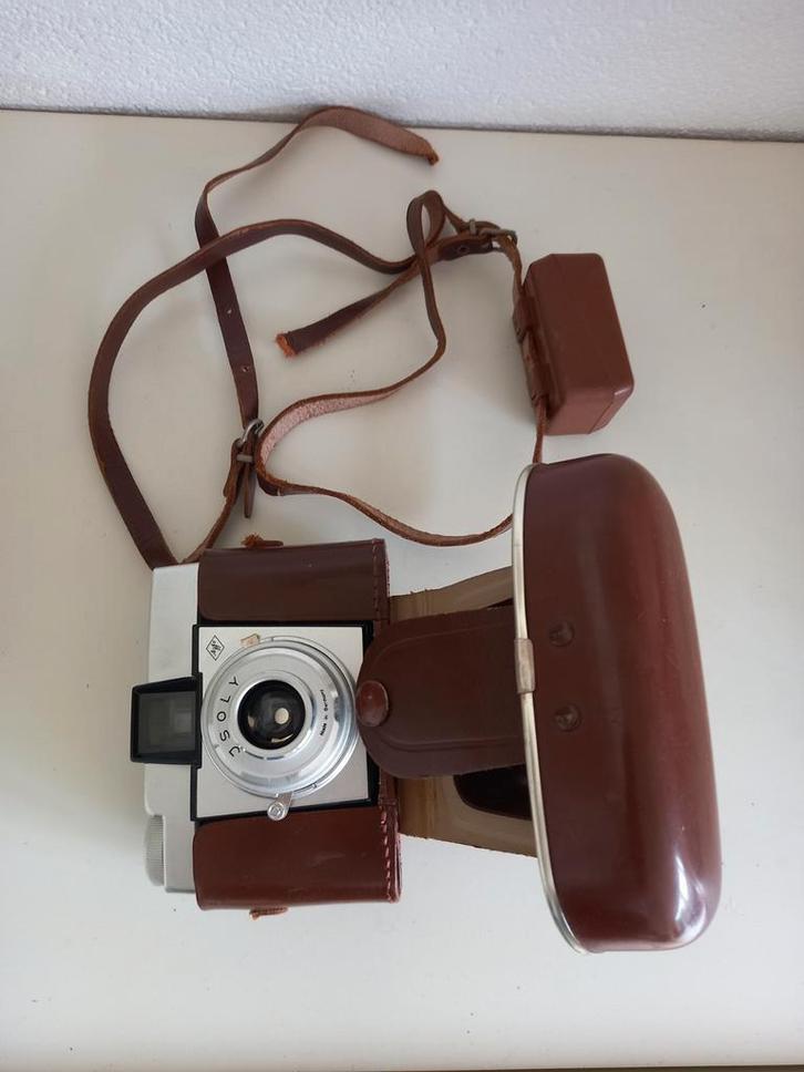 Vintage Agfa Isoly 100 camera met lederen tasje, Audio, Tv en Foto, Fotocamera's Analoog, Gebruikt, Compact, Overige Merken, Ophalen of Verzenden