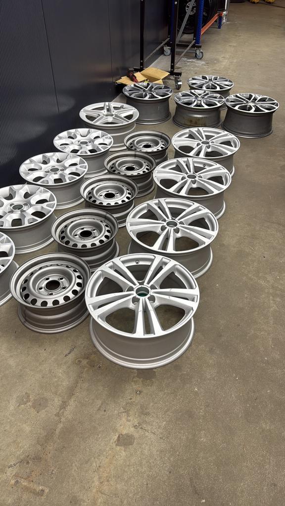 Poedercoaten velgen!, Auto diversen, Wieldoppen, Zo goed als nieuw, Ophalen of Verzenden