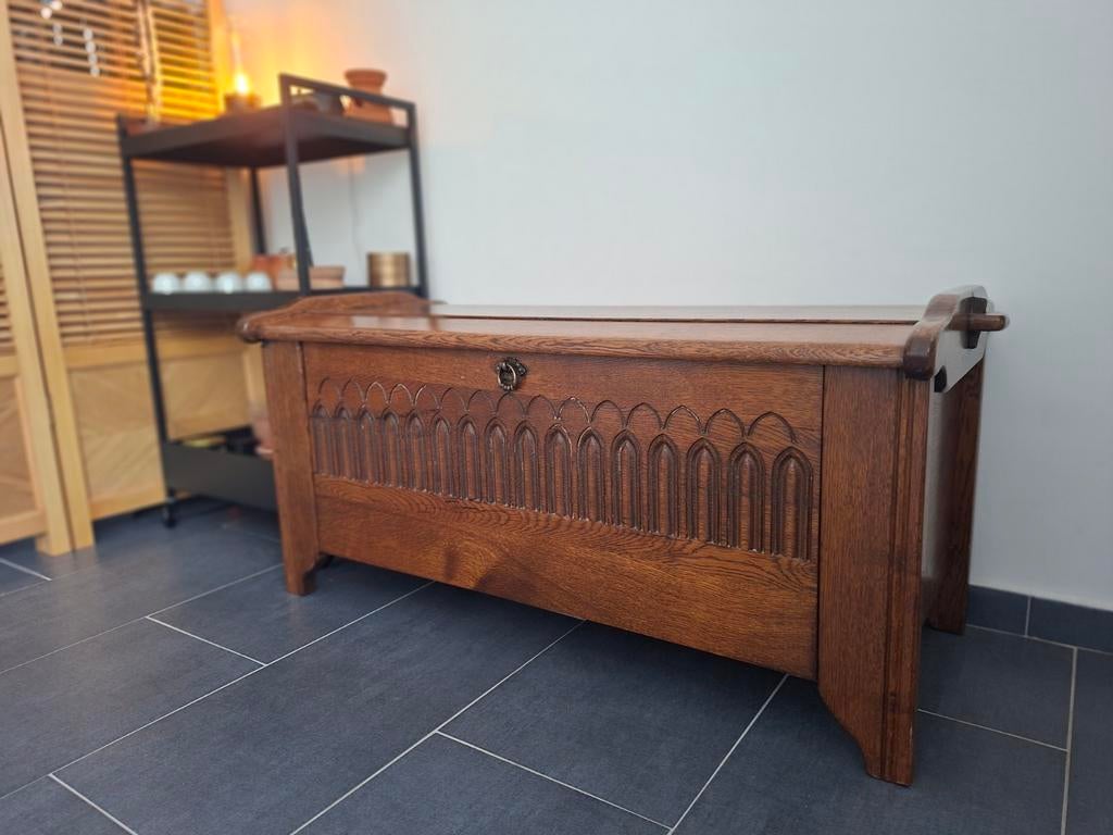 Massief eiken dekenkist (vintage), Huis en Inrichting, Woonaccessoires | Kisten, Ophalen, Zo goed als nieuw, Minder dan 50 cm