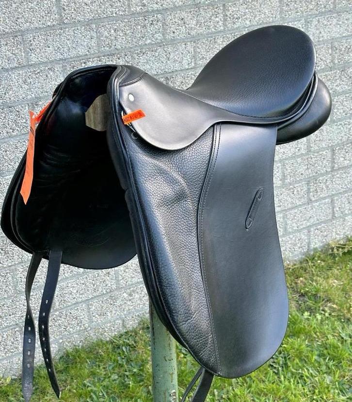 Passier PSL zadel 17 medium wijd, Dieren en Toebehoren, Ophalen of Verzenden, Nieuw, Dressuur