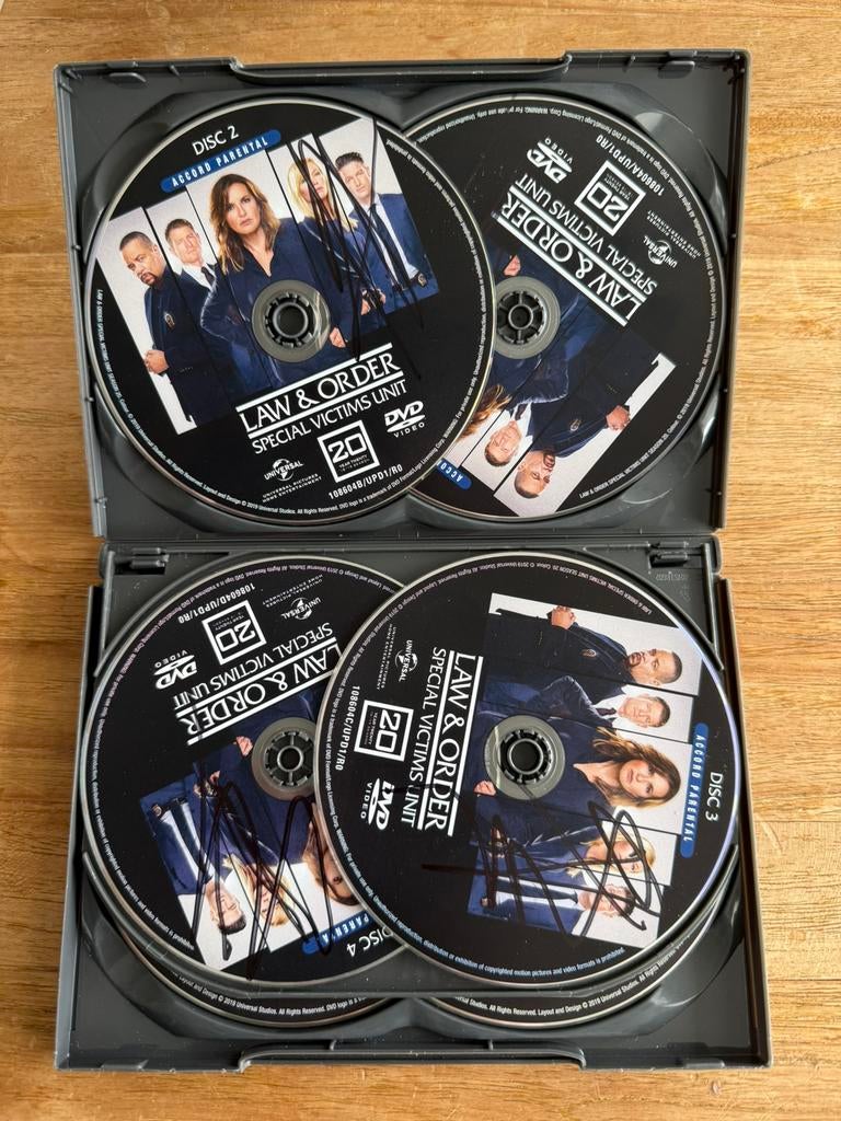 Law & Order: Special Victims Unit svu complete seizoen 20, Cd's en Dvd's, Dvd's | Tv en Series, Vanaf 12 jaar, Verzenden, Zo goed als nieuw