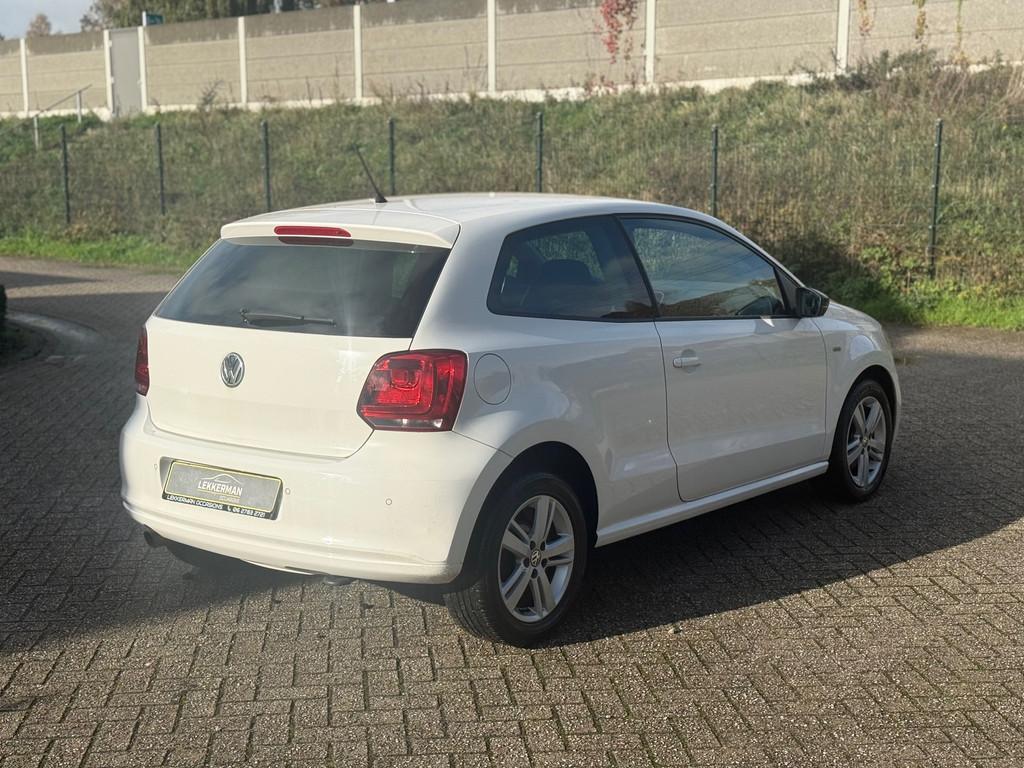 Volkswagen Polo 1.4-16V Comfortline AUTOMAAT I CRUISE I PDC, Auto's, Volkswagen, 86 pk, Gebruikt, 4 cilinders, Wit
