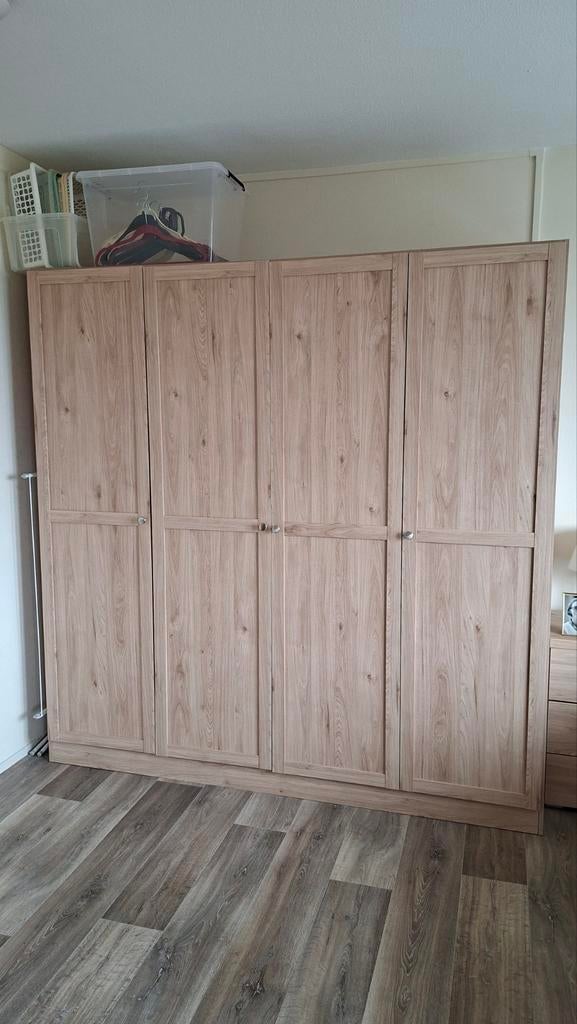 Grote linnenkast te ivm overlijden 1,5 jaar oud, Huis en Inrichting, Kasten | Kledingkasten, Ophalen, Gebruikt, 200 cm of meer