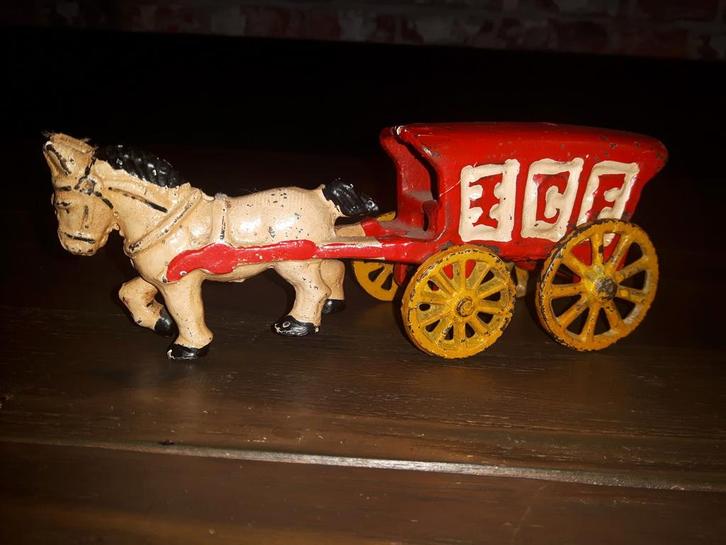 Prachtige Vintage Gietijzeren IJswagen met Paard, Antiek en Kunst, Antiek | Speelgoed, Ophalen of Verzenden