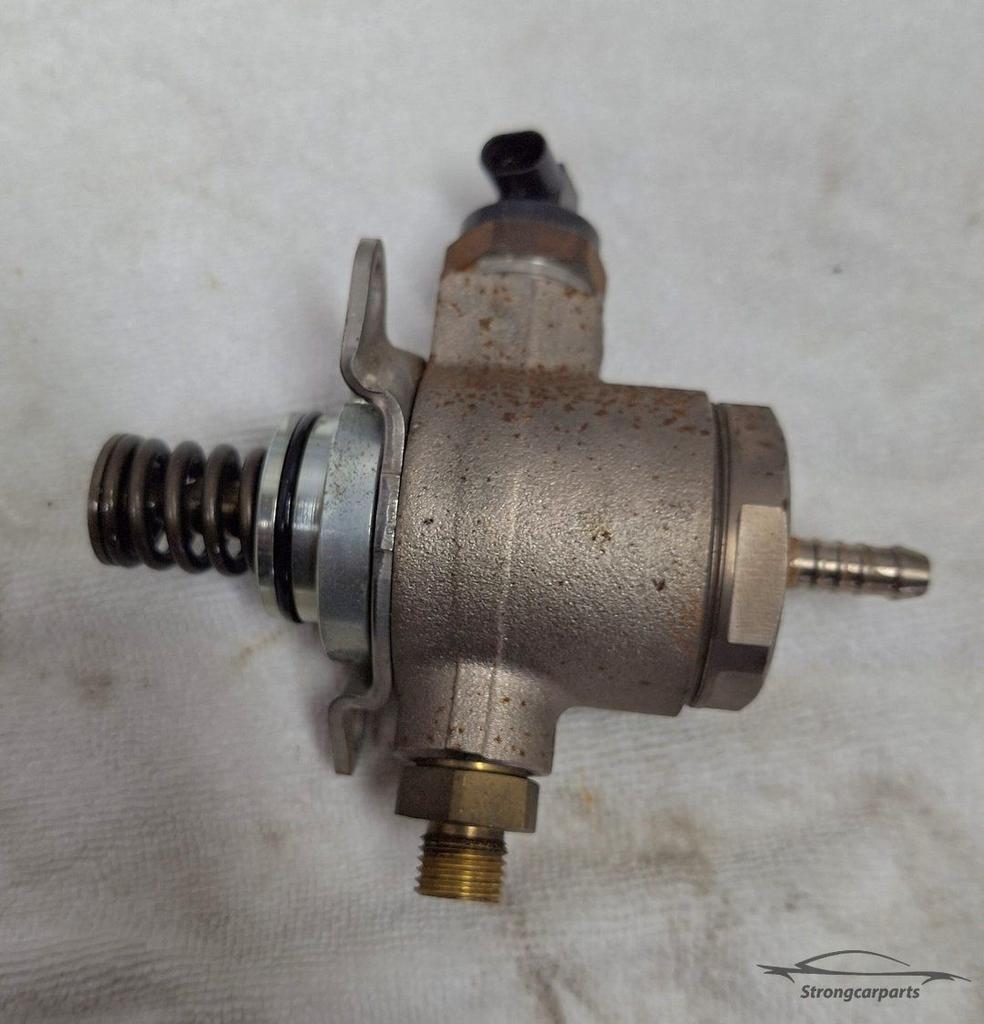 Hogedrukpomp Audi A5 2.0tfsi 06J127025E motorcode CDNC CCZB, Gebruikt, -, -, Ophalen of Verzenden