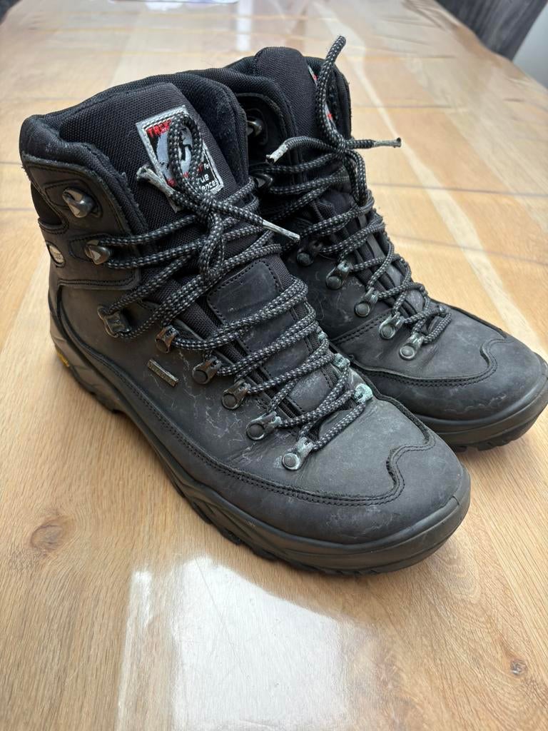 Schoenen van Grisport maat 44, Sport en Fitness, Bergsport en Wandelen, Ophalen of Verzenden, Zo goed als nieuw, Schoenen