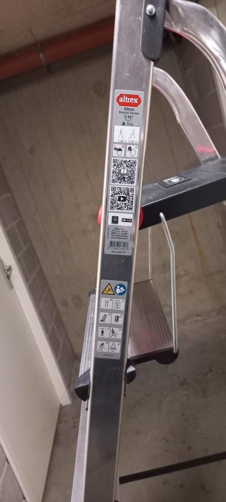 Altrex 7 treden trap, Ophalen, Nieuw