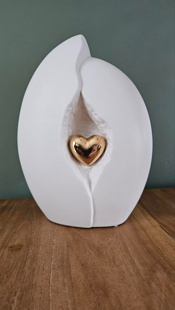 Grote witte keramische urn met gouden hart, Ophalen of Verzenden