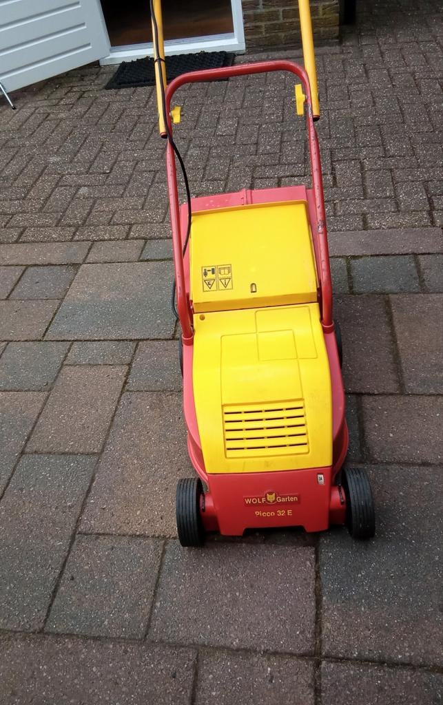 Wolf grasmaaier, Ophalen