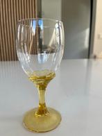 Set van 6 Franse vintage wijnglazen met gele voet, Ophalen of Verzenden