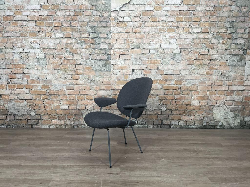 Gispen Kembo 302 Easy Chair donkergrijs bij TheReSales, Minder dan 75 cm, Ophalen of Verzenden, Zo goed als nieuw, Stof