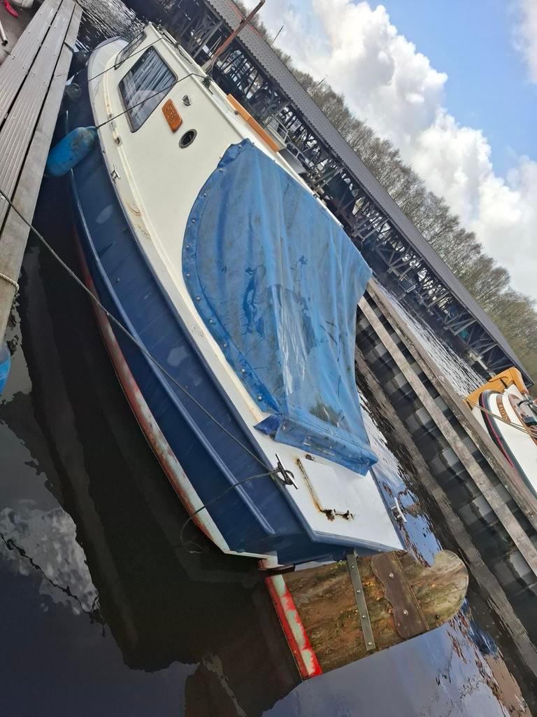 Kajuitboot 6 meter | Yamaha 9.9 4 takt - Motorboten en Motorjachten
