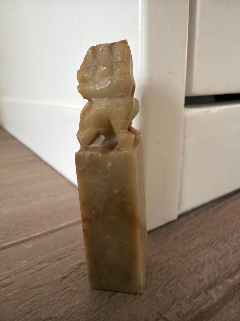 Chinees beeldje van steen, Verzamelen, Beelden en Beeldjes, Ophalen of Verzenden, Zo goed als nieuw, Dier