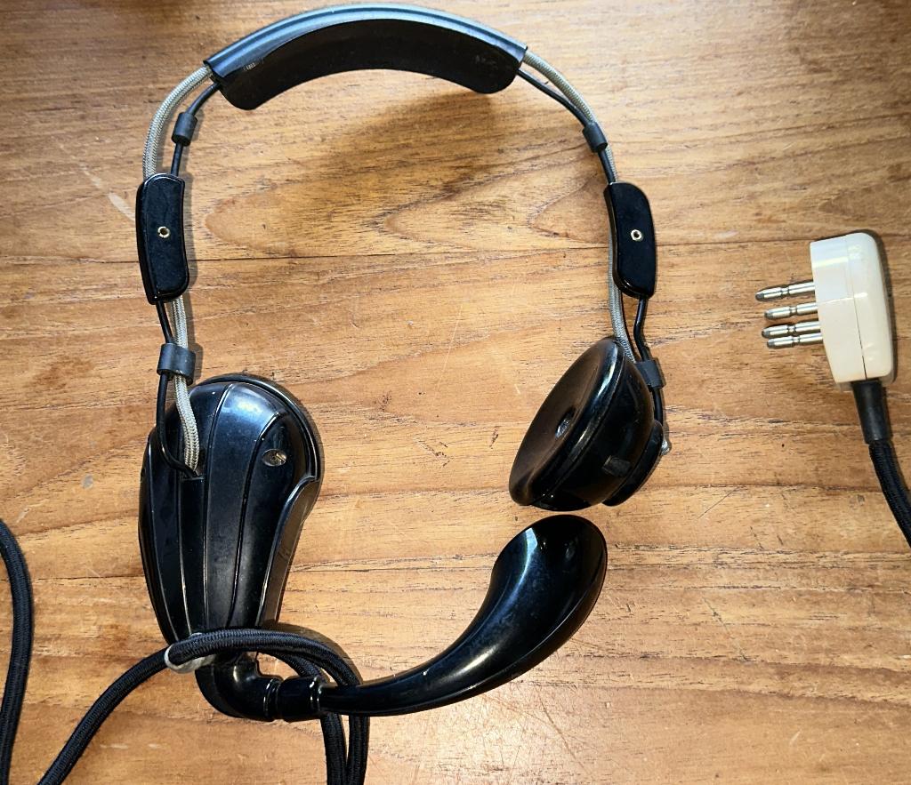 Vintage hoofdtelefoon met fraaie bakelieten microfoon oud, Ophalen, Overige typen