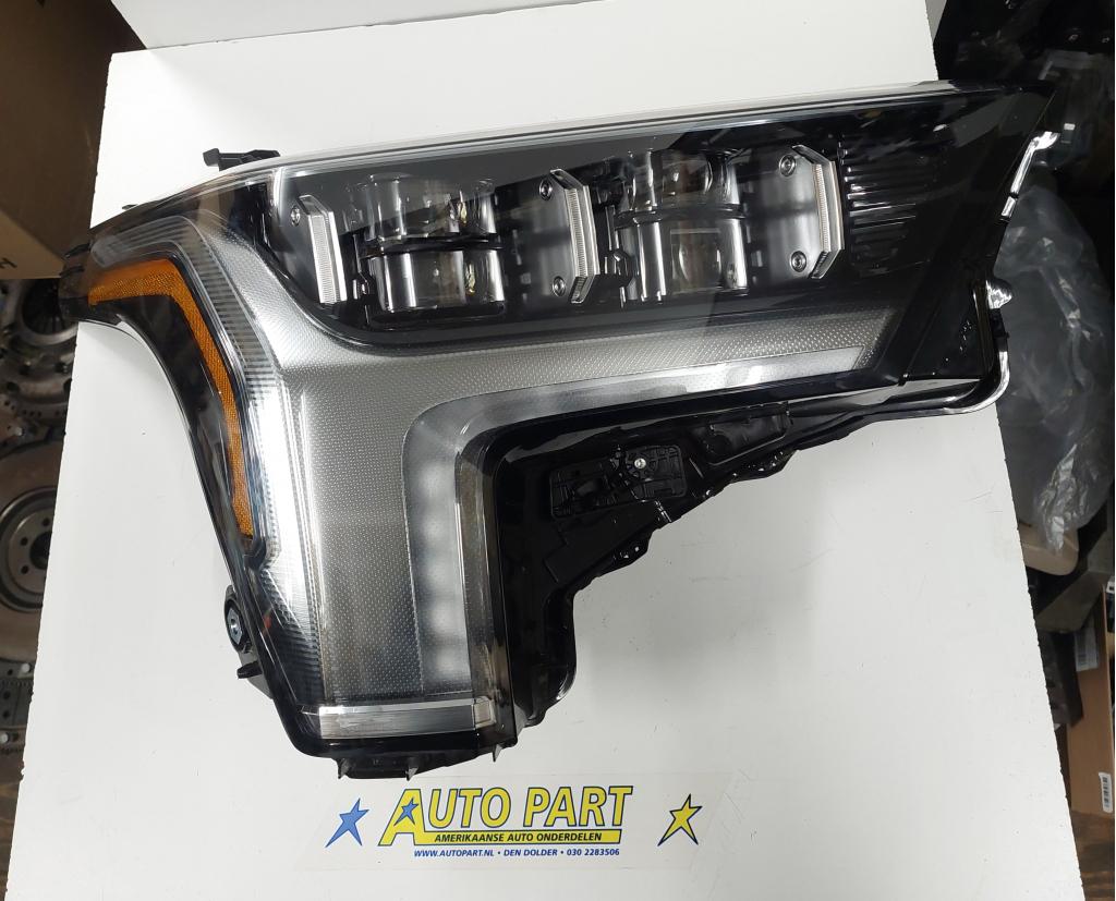Toyota Tundra koplamp 2022, Gebruikt, P.O. Box 259001 Plano, TX 75025-9001, Ophalen of Verzenden, Amerikaanse onderdelen