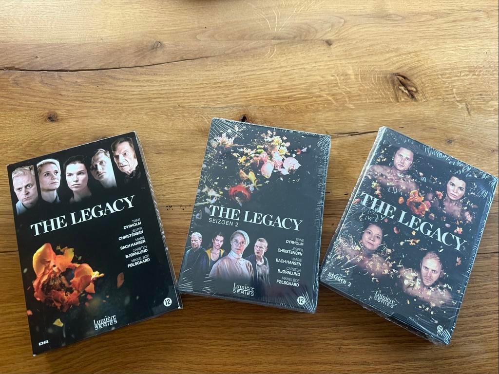 The Legacy - Seizoen 1, 2 & 3 DVD Boxset (Nieuw), Cd's en Dvd's, Dvd's | Tv en Series, Boxset, Drama, Ophalen of Verzenden, Nieuw in verpakking