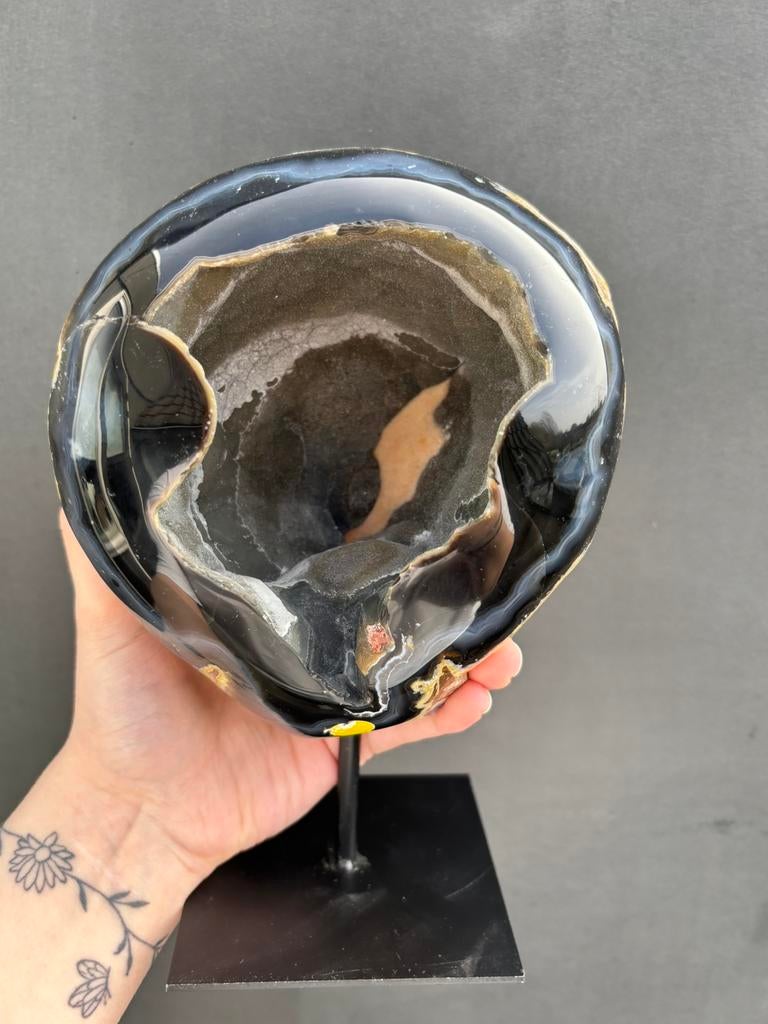 Rots agaat op standaard, Ophalen of Verzenden, Mineraal