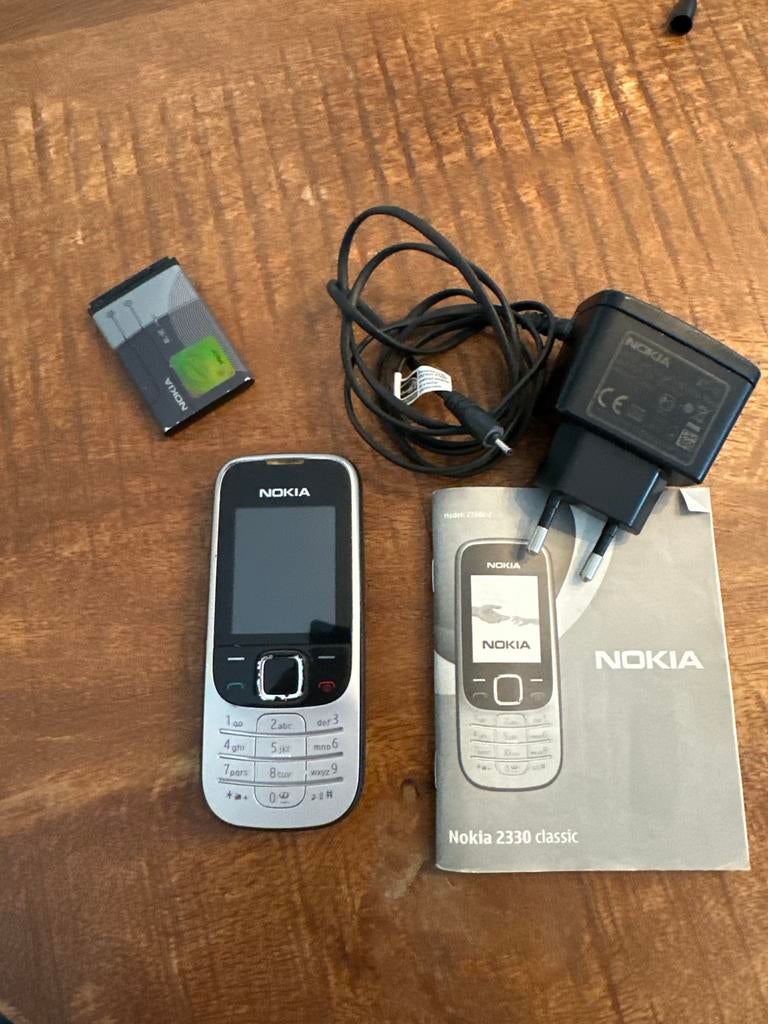 Nokia 2330 classic, Gebruikt, Fysiek toetsenbord, Ophalen of Verzenden, Minder dan 3 megapixel