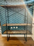 Industriële kast, Ophalen, Zo goed als nieuw