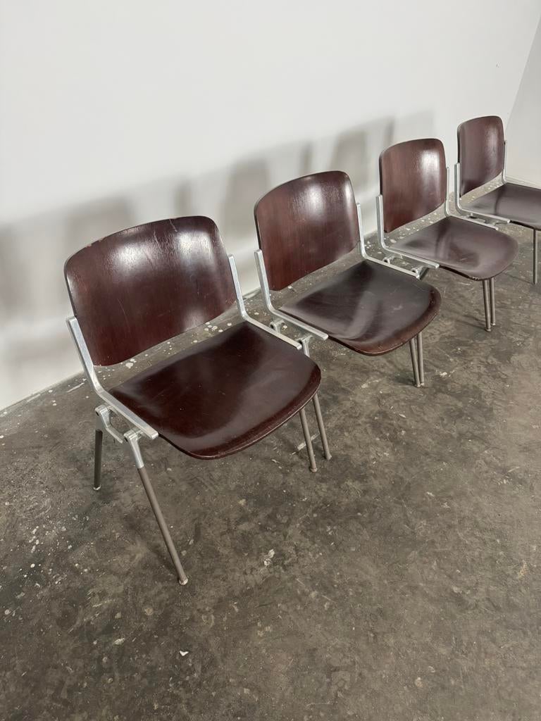 20 x Anonima Castelli DSC106 vergader kantoor wachtkamer, Huis en Inrichting, Stoelen, Ophalen, Bruin, Zo goed als nieuw, Eén