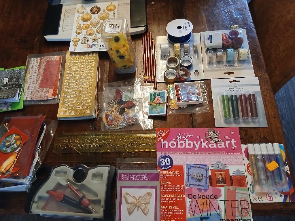 kaarten maken, Hobby en Vrije tijd, Ophalen, Zo goed als nieuw, Overige thema's, Overige typen