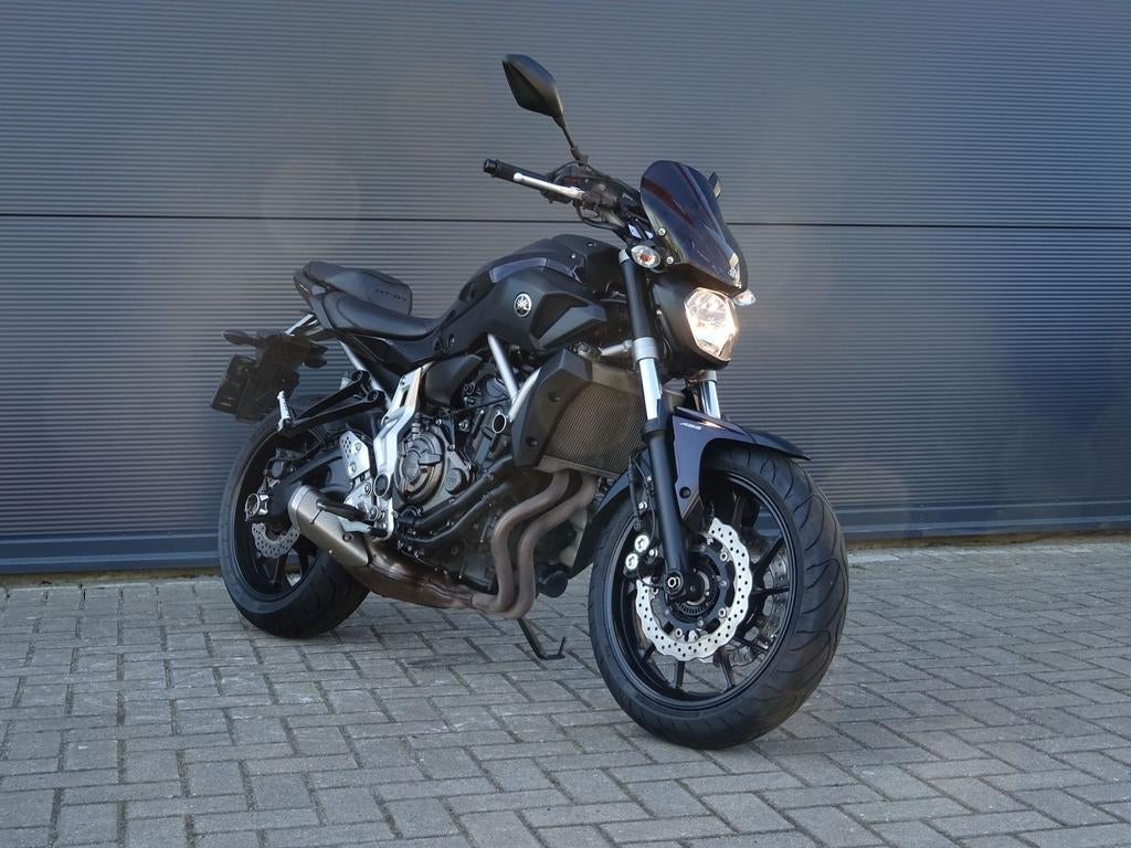 YAMAHA MT 07 ABS 2014 MT07 Handvatverwarming Comfortseat Nav, 2 cilinders, Motorrijbewijs A, Bedrijf, Onbekend
