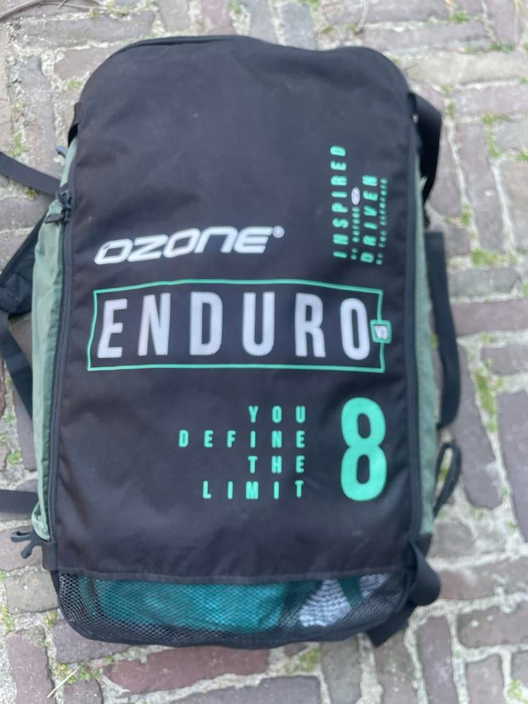 Ozone Enduro V3 - 8m, Gebruikt, 8 m², Geen board, Ophalen of Verzenden