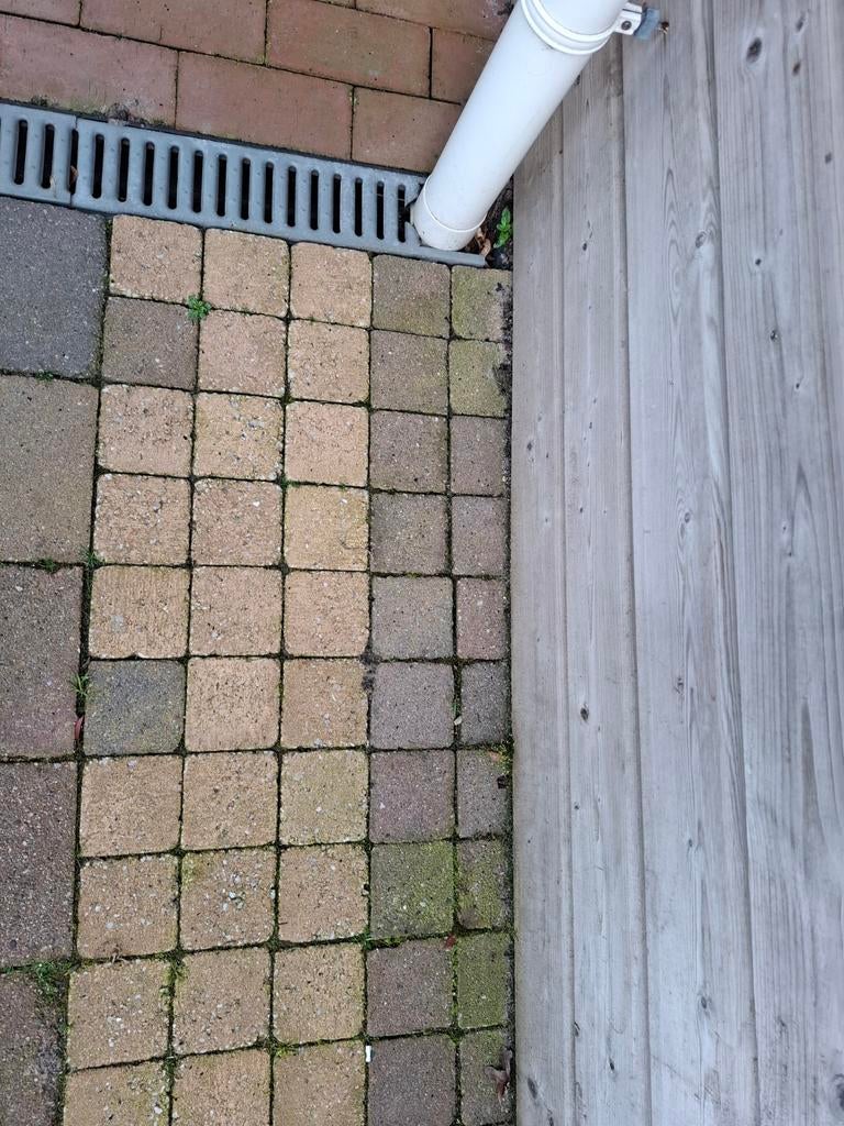 Gratis 10 m² stenen klinkers 10x10 cm, Gebruikt, Klinkers, Ophalen of Verzenden, 10 m² of meer