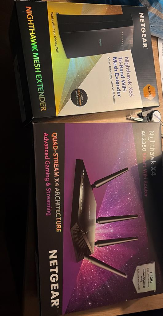 Netgear Nighthawk router + Mesh Extender, Computers en Software, Routers en Modems, Gebruikt, Ophalen of Verzenden