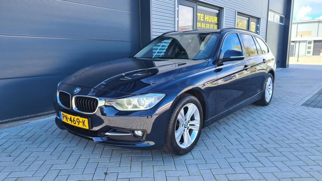 BMW 3-serie Touring 316d High Executive, 21 km/l, Zwart, 4 cilinders, Blauw