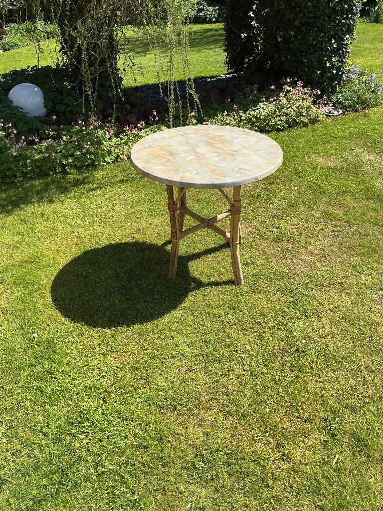 Tuintafel, Tuin en Terras, Tuintafels, Ophalen, Gebruikt, Rond, Overige materialen