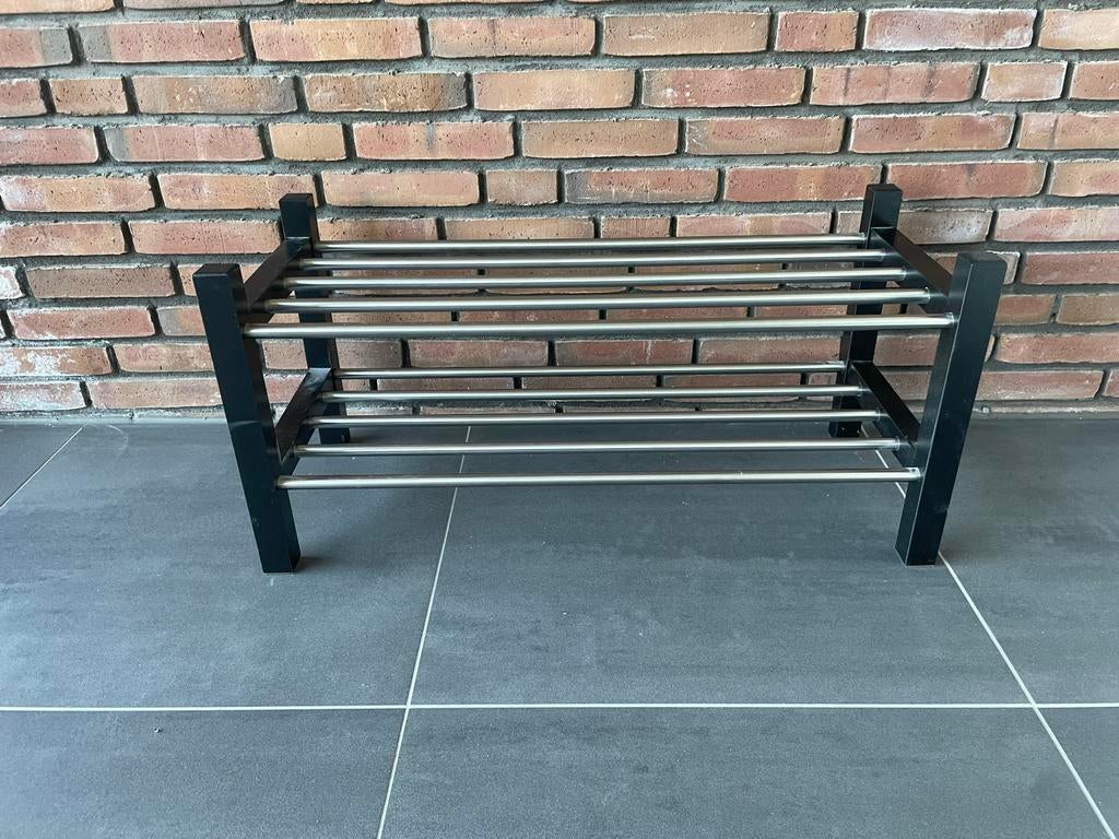 IKEA TJUSIG schoenenrek - Zwart/RVS, Ophalen, Zo goed als nieuw