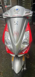 Rood, Fietsen en Brommers, Tweetakt, Gebruikt, Maximaal 45 km/u, Ophalen of Verzenden