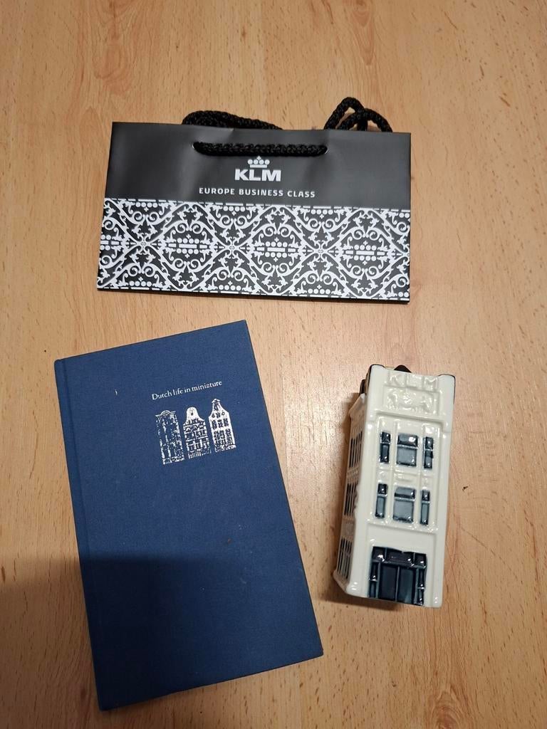 KLM huisjes  huisje 75 met boekje, Ophalen of Verzenden, Nieuw, 61 t/m 80, Gevuld