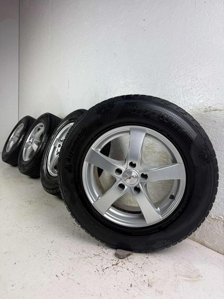 Honda CR-V Toyota Hyundai Tucson velgen 16" 5x114.3 winter, Auto-onderdelen, Banden en Velgen, Banden en Velgen, Winterbanden