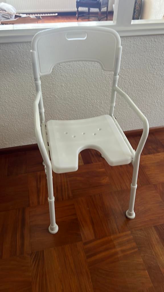 Douche stoel verstelbaar, Diversen, Ophalen, Zo goed als nieuw