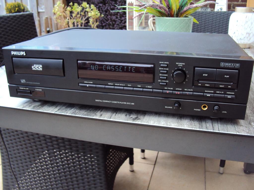 Philips DCC 600 + Afstandsbediening., Ophalen, Enkel, Philips, Tiptoetsen