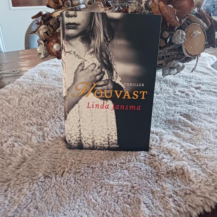 Linda Jansma - Houvast, Boeken, Thrillers, Zo goed als nieuw, Ophalen
