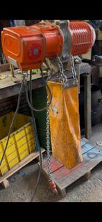 Black Bear Takel 500kg met Ketting en Opbergkist, Ophalen of Verzenden