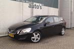 Volvo V60 1.6 T3 150pk Kinetic -ECC-PDC-XENON-CRUISE-, Gebruikt, 4 cilinders, 150 pk, LED verlichting
