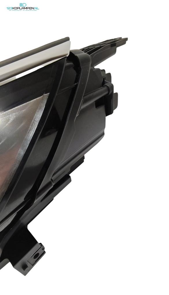 BYD Atto 3 koplamp links rechts, Gebruikt, -, -, Verzenden