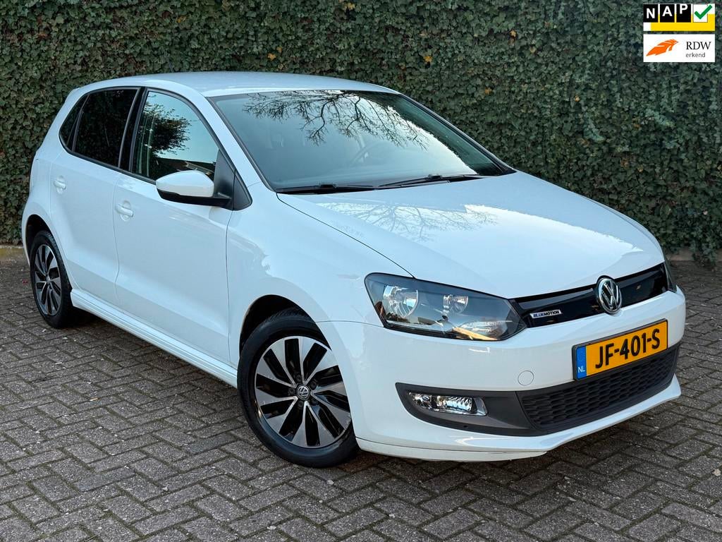Volkswagen Polo 1.0 BlueMotion Edition | Airco | Cruise | Ap, Voorwielaandrijving, Stof, 95 pk, Wit