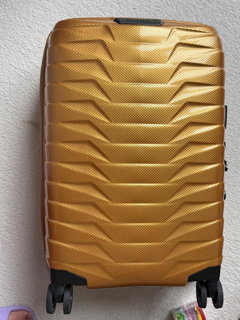 Koffer, Sieraden, Tassen en Uiterlijk, Koffers, Hard kunststof, Minder dan 50 cm, Zo goed als nieuw, Wieltjes