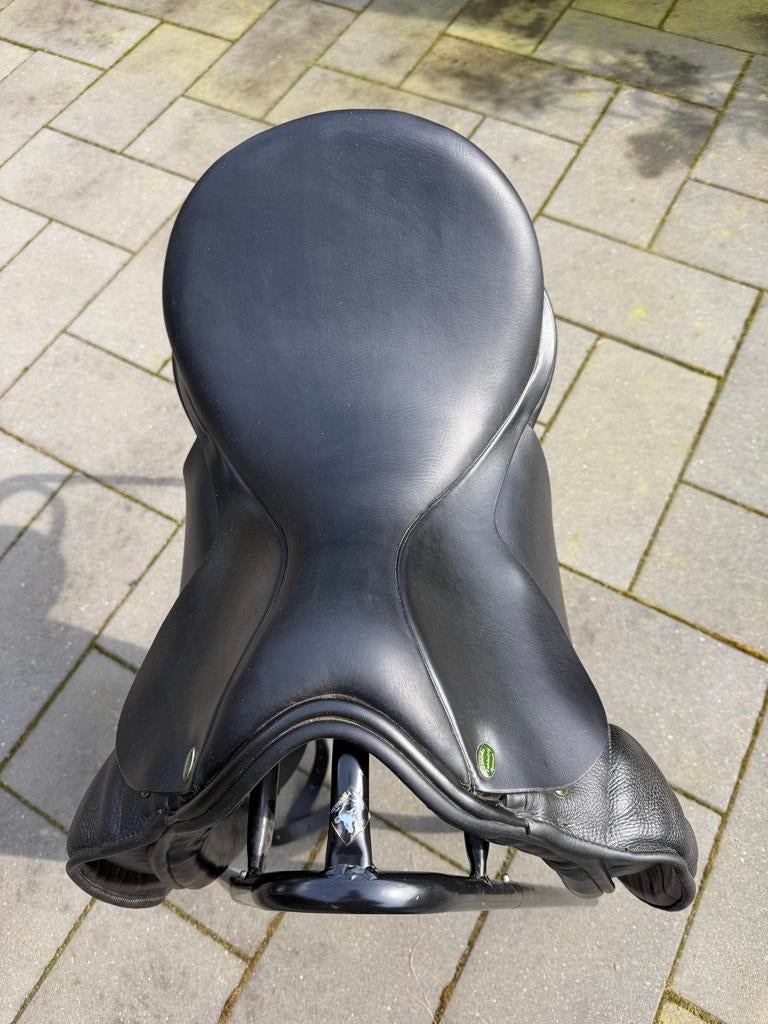 Zeer net Hulsebos dressuurzadel, Dieren en Toebehoren, Ophalen, Gebruikt, Dressuur