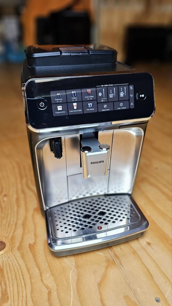 Philips Lattego 3300 - 11 maanden oud, Witgoed en Apparatuur, Koffiezetapparaten, Ophalen, Gebruikt, Koffiemachine, Koffiebonen