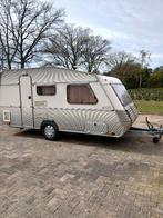 Kip Greyline 42 TTZ incl stalling, 2 aparte bedden, Kachel, Kip, Treinzit